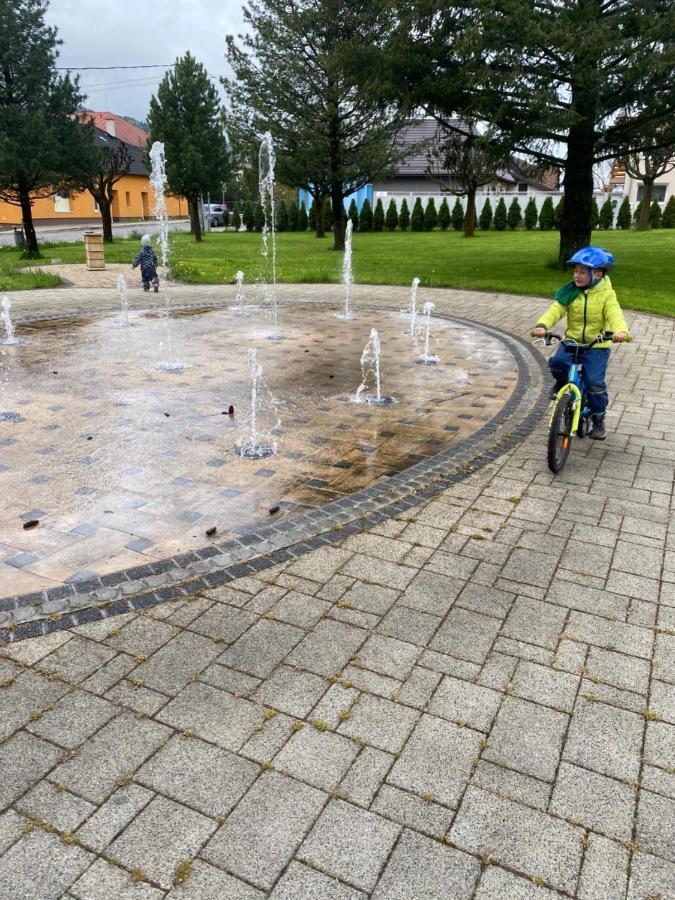 Villa Drevenica Emilka, 5 Min Restauracia, Z Terasy Vyhlad Na Kralovu Holu A Polomske Ocko, Gril, Ohnisko, Kotlik Brezno Exterior foto